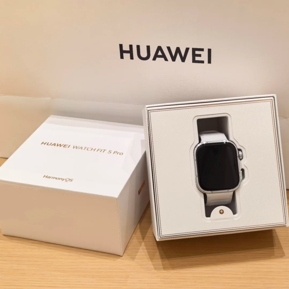 Nouvelle montre connectée HUAW - Huawei Smartwatch Watch Fit avis et prix